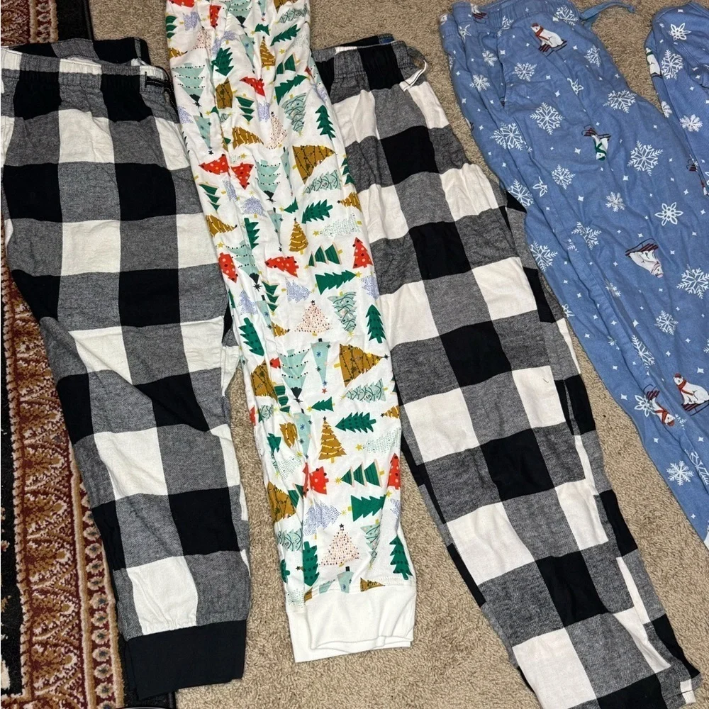Old navy pajama bottoms and top
